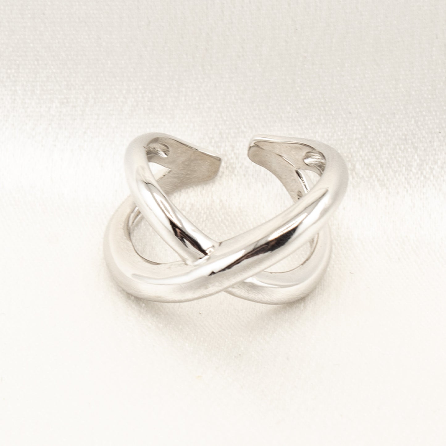 Rhodium-Plated Copper Ring
