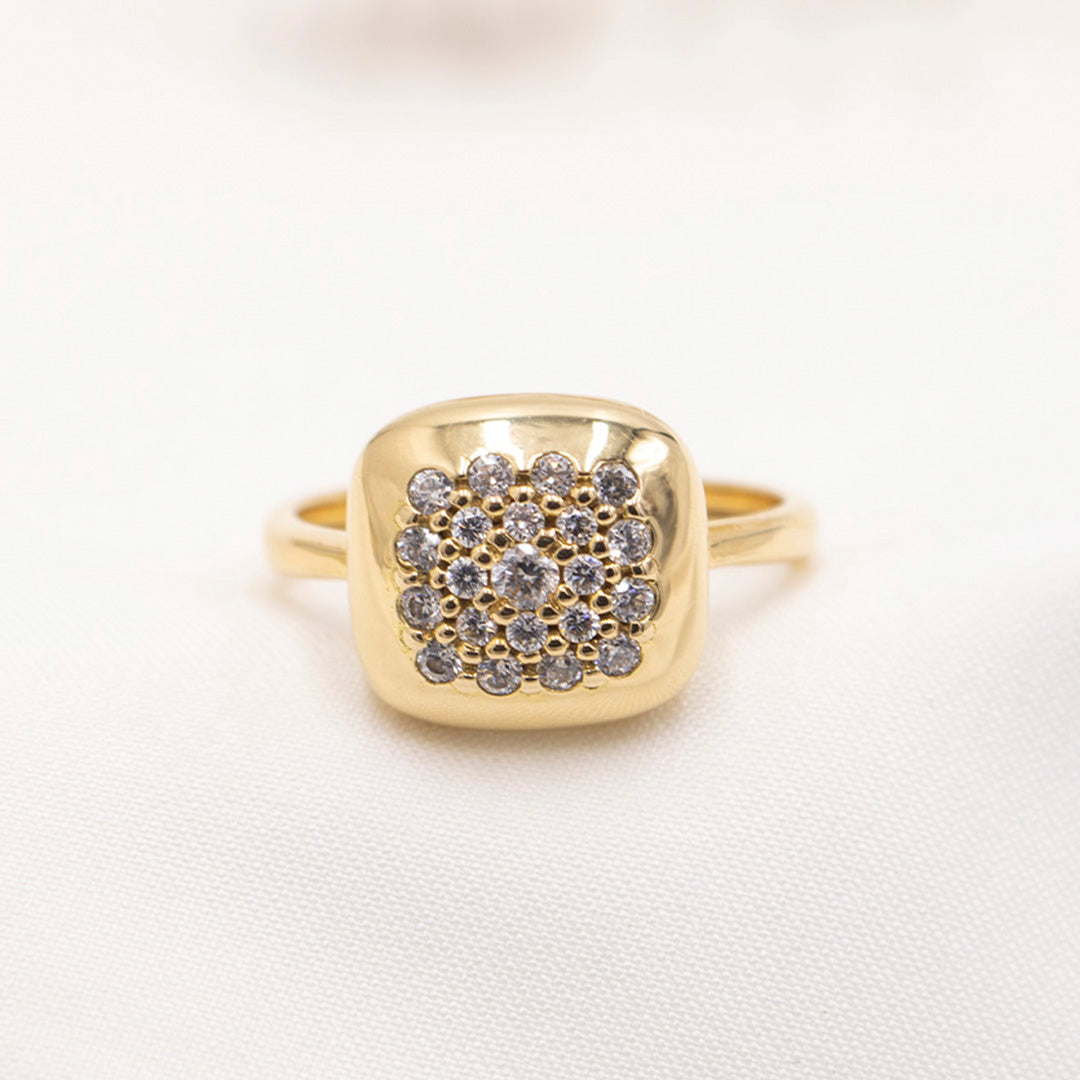 18k Gold Ring