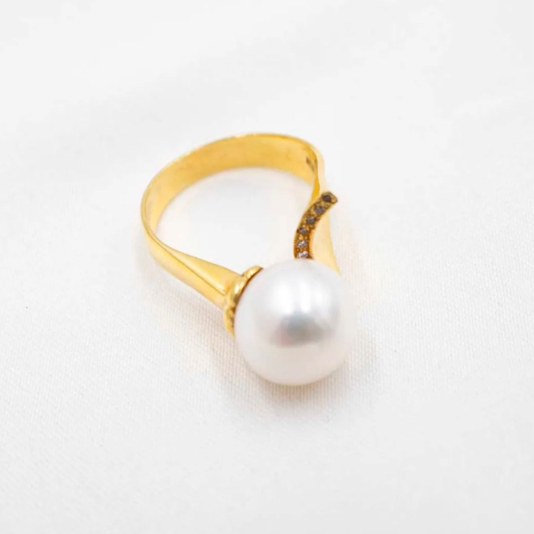 18k Gold Ring