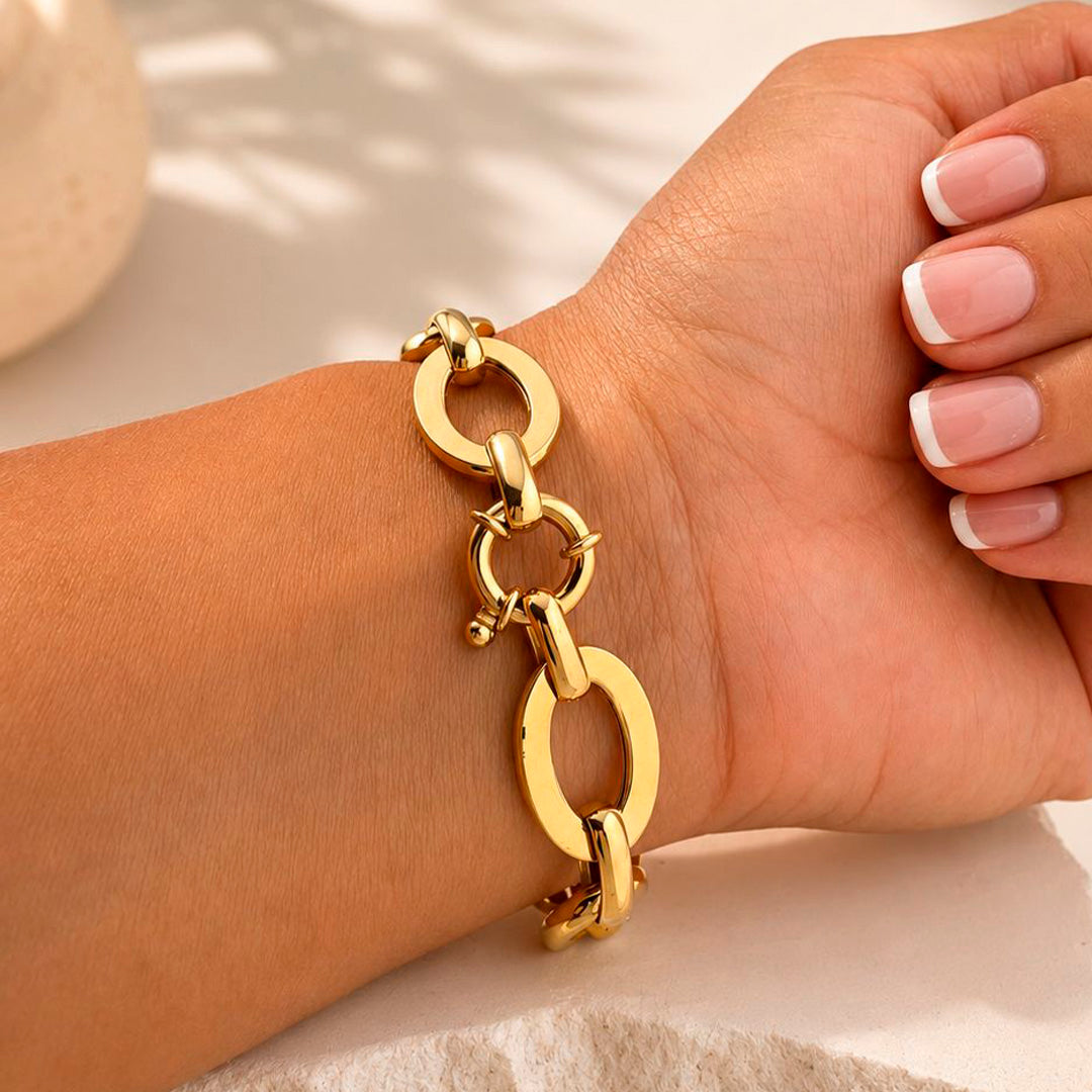 gold bracelet