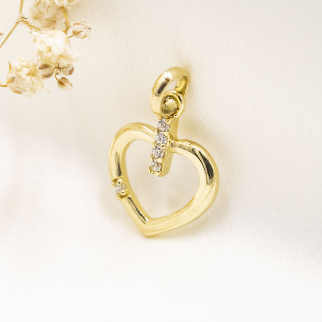 18k Gold Pendant