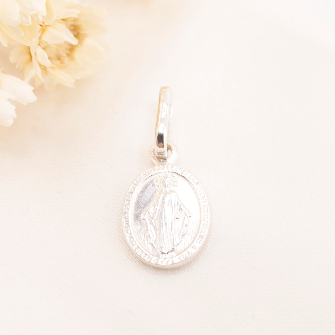 Silver pendant of Our Lady of the Miraculous Medal