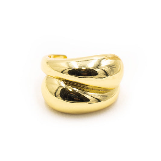 Beautiful Gold Plated Copper Ring. Size 8. Comes in gift packaging.