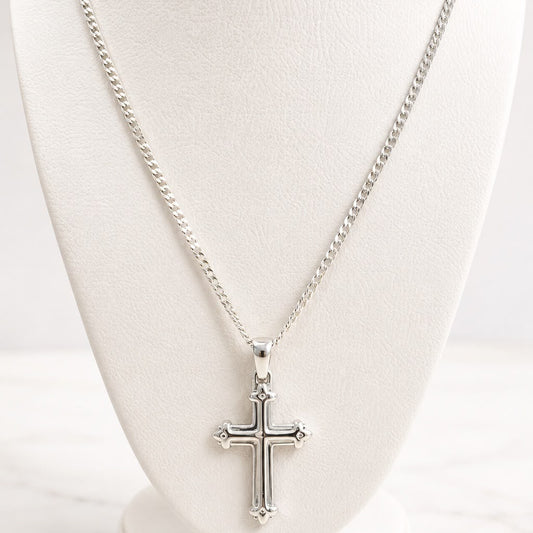925 Sterling Silver Chain and Pendant